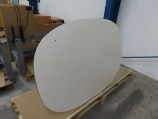 Spisebord Superelipse PIET HEIN