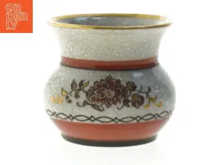 Keramisk vase med blomstermotiv (str. Ø. 7,5 cm længde. 7 cm)
