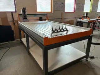 Stepcraft Q.408 CNC maskine