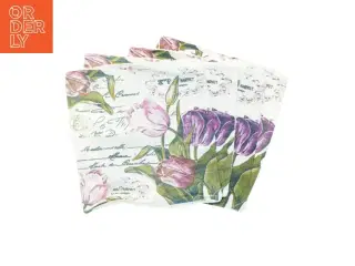 4 pudebetræk med blomstermotiv (str. 42 x 43 cm)