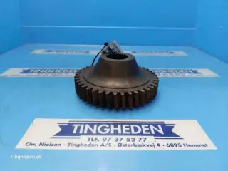 New Holland 8870 Gear 89840389
