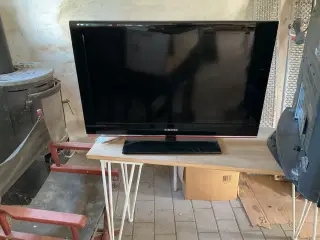 32tommer Samsung TV