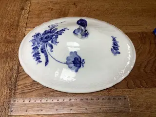 Royal Copenhagen Blå Blomst ovalt låg 1702
