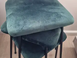 Mørkegrøn velour skammel