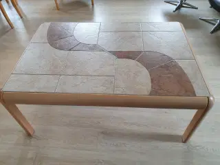 Gangsø - Sofabord med kakler 