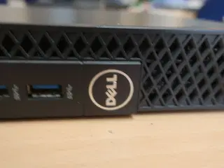 HP 22" skærm m. tastatur SynchMaster 2243 (PC medfølger ikke)