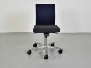 Häg h04 kontorstol med sort/blå polster og gråt stel