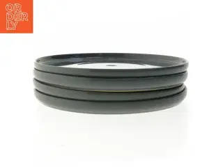 Grå keramik tallerkener fra Sustainable Orphans (str. Ø ø 25 cm. 4 styk)
