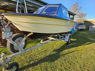 Trailer båd byttes til gammel gear knallert 