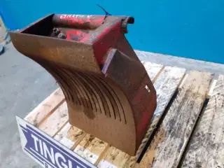 Hesston 4700 Ollerup Knivholder 63122400