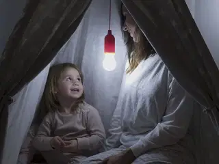 Bærbar LED-pære med Snor Bulby InnovaGoods