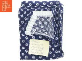 Færdigsyet gardin (str. 170x115 cm)