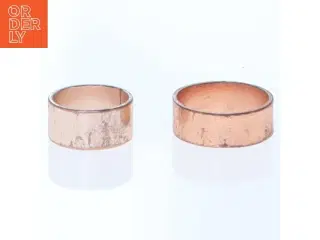 Kobberfarvede ringe (str. En komma 5 x nul komma 8 og en komma 8 x nul komma 7 sådan cm)