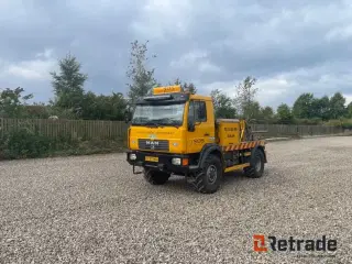 MAN L2000 Bjærgningsbil