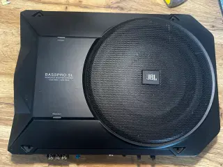 JBL Basspro SL2 aktiv sub