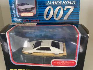 James Bond 007