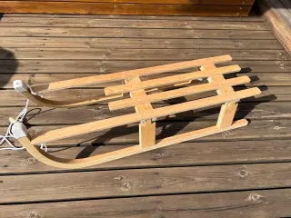 Foldbar kælk træ