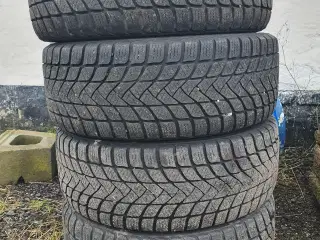 Vinterdæk 195/45 16"