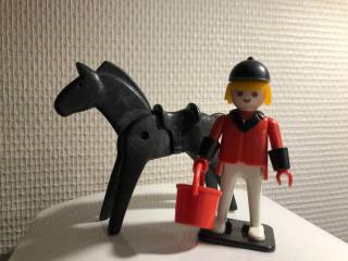 Playmobil. Hest med rytter. 2.5 Geobra 1974
