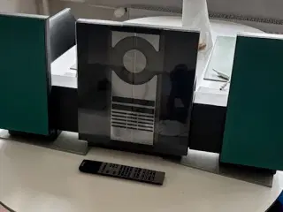 B&O Beocenter 2300 musiksystem med Beolab 2500 høj