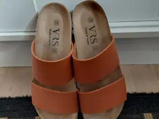 Ny Pæn Sko /Slenters frisk Orange farvet str 38.