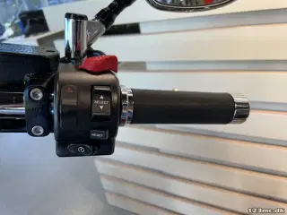 Yamaha XVS 1300 A