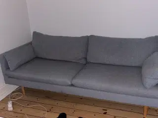 Grå sofa