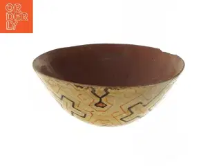 Dekorativ keramikskål (str. Ø 15,5 cm)