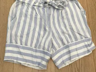 Sommershorts fra Pieces strl s