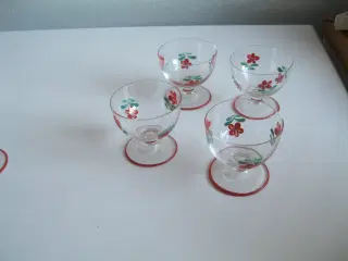 Emaliemalet karaffel med 2 glas + 4 
