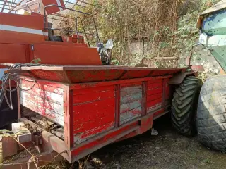 Uggerby UM  med hydraulisk trukket bundkæde