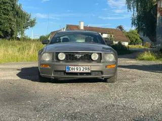 FORD MUSTANG 4.6 V8 Coupé