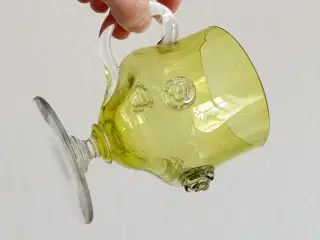 Kopper på fod, grønt glas, 2 stk samlet