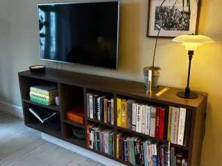 GRATIS smuk snedkerlavet reol til afhentning 