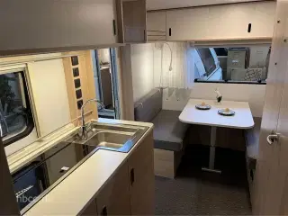2025 - Adria Aviva 492 LU