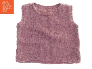 Strikket børnevest (str. 29 x 26 cm)