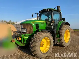 Traktor John Deere 7530