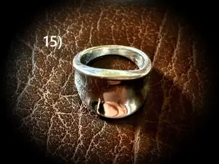 * Sterlingsølv; Smuk og robust fingerring