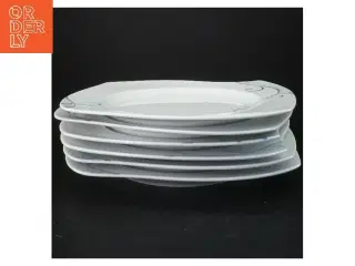 6 tallerkner fra Fyrklveren Victoria (str. 6 stk 26x26 cm)
