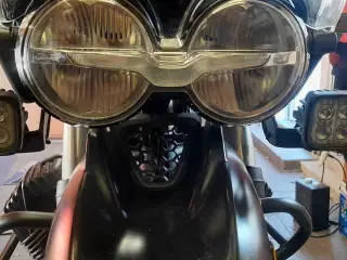 V85Tt Extra lygte beslag 
