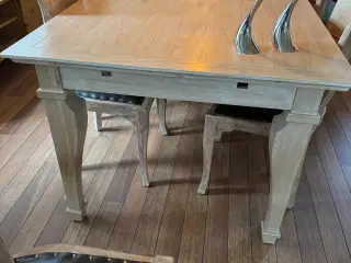 Spisebord m 10 stole