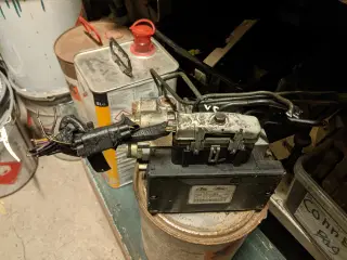 Ford Scorpio ABS pumpe cosworth