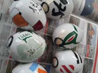 Kunstner æg fra Den kgl porcelæns fabrik 
