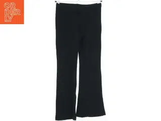Sorte bukser fra H&M (str. 134)