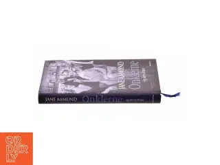 Onklerne og deres fruer af Jane Aamund (Bog)