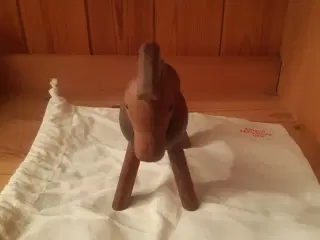 Kay Bojesen Hest 