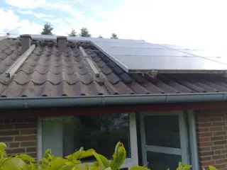Solcellepaneler. 250W, Sharp.