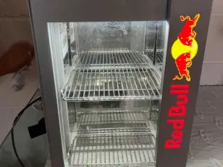 Redbull køleskab 