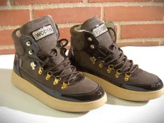 Flotte Woden korte lak støvler,