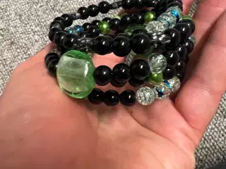 Smukke nye grønne armbånd